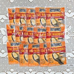 30 HotHands Feet Toe Warmers with Adhesive Exp 7/2028 Heat Bundle 15 Packs of 2